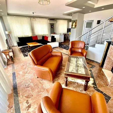 Villa Anatolia, Fully Detached Luxury Villa With Private Pool, Alanya 빌라 *
